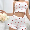 Set pigiama da donna con stampa a cuori, canotta e pantaloncini con volant bianchi - S / Bianco con cuori rossi