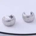 Silver liquid lava metal C-shaped earrings with vertical textured stripe design - Silver XLEH033 (Ribbed C-Hoop)