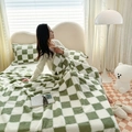 Parure de couverture en peluche à damier vert et blanc avec taies d'oreiller assorties - Carreaux Verts et Blancs