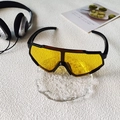 Kids sports sunglasses with yellow polarized lens and black frame for cycling - Black Frame Yellow Lens
