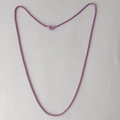 Dettaglio della collana a catena veneziana viola opaco con chiusura a moschettone moda - Violetto romantico
