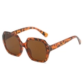 Oversized geometric sunglasses with tortoiseshell frames and brown lenses for women - Universal Specification / Tortoise Frame Brown Lens