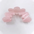 Pince à cheveux rose translucide en acrylique avec design ondulé creux pour femme - rose vif