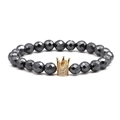 Bracciale a corona in zircone micro-pavé con perle in ematite magnetica da 8mm - Grande Corona