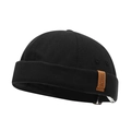 Klassische schwarze Docker-Mütze aus Canvas mit breitem Rollrand und IACUGGL-Lederetikett - Vertikaler Buchstaben Patch Schwarz