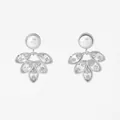 Boucles d'oreilles argentées avec perles de synthèse et cristaux en forme de feuilles - Style de Feuille Radiale en Éventail Argenté (PD3074)