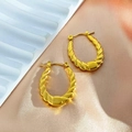 Irregular hammered stainless steel earrings in 18k gold plating with a twisted texture - Twisted Texture Oval Style (EH342)