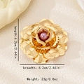 Elegante broche de flor dorada con perla púrpura con medidas y peso detallados - Flor dorada con perla rosa-violeta