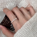 Minimalist 925 sterling silver chain ring in silver finish on index finger - Silver Chain Type (JZ0116)