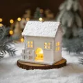 Casita de madera blanca para Navidad con luz LED y efecto de nieve de 8x7x9cm - ABZT6-1 Mediano/Doble Ventana Techo Inclinado