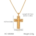 Dettagli della collana croce in acciaio dorato 18K con misure e peso del prodotto specificati - Grande Croce in Zirconia Dorata (HC-N40484)