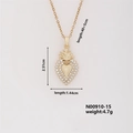 Detail showing gold heart pendant dimensions 2.51x1.44cm and chain length 40+5cm - Heart Inlaid