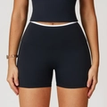 Pantaloncini yoga neri a vita alta con bordo a contrasto bianco e crop top abbinato - S / Nero Premium
