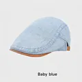 Babyblaue Schiebermütze aus Denim mit braunem Lederbesatz und Vintage-Wascheffekt - Einstellbar (54-58cm) / Hellblau