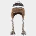 Winter-Strickmütze mit Kunstpelzbesatz und langen geflochtenen Ohrenklappen in Braun - Einheitsgröße / Dunkles Khaki
