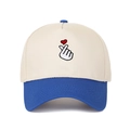 Detail of finger heart embroidery on beige and blue two-tone cotton baseball cap - Beige Patchwork Royal Blue