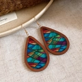 Pendientes de gota en acrílico con marco de madera y mosaico geométrico de colores - Estilo Geométrico de Ventana de Color (Gancho de Oreja-Estilo 4)