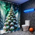 Detailansicht 3D-Weihnachtsduschvorhang mit Polarlichtern und Tannenbaum im Badezimmer - 90*180cm / Weihnachtsbaum Schnee A