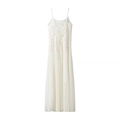 Weißes Maxikleid mit Spitzenoberteil und plissiertem Volantrock aus Chiffon - S / Weiß Lang