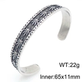 Gothic punk silver cuff bracelet with leaf patterns and oxidized finish for men - Maple Leaf Pattern Style (KB209289-LU)