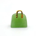 Ciondolo a mini borsa in quarzo verde con manico dorato e trama in pietra naturale - Avventurina Verde