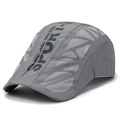 Béret de sport gris en maille respirante avec broderie SPORT pour hommes actifs - Réglable / Gris clair