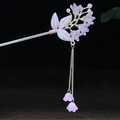 Haarnadel für Hanfu mit rosa Blütenblättern, weißen Perlen und feinen Metallquasten - Rosa Maiglöckchen Künstliche Perle Quaste (0516)