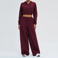 Set sportivo due pezzi da donna bordeaux con giacca con cappuccio e pantaloni larghi - S / Viola Navy
