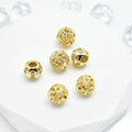 Perla ortensia cava dorata con micro-zirconi per la creazione di gioielli fai da te - 9mm / Oro