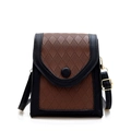 Bruin en zwart gewatteerde mini-crossbodytas voor telefoon met gouden details - Lichtbruin/Zwart Patchwork