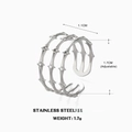 Anillo ajustable de acero inoxidable plateado con diseño texturizado de niveles - Color Acero