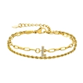 Bracelet double chaîne dorée avec un pendentif lettre L incrusté de zircons brillants - L