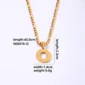 Collana Figaro in acciaio dorato con pendente lettera O e finitura strutturata - Lettera O / Oro