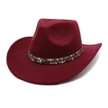 Détail d'un chapeau de cow-boy bordeaux avec bande à carreaux et amulette œil bleu - M(56-58cm) / Bordeaux
