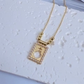 Collar chapado en oro de 18K con colgante calado de corazón y cruz con perlas - Colgante Corazón Cruz Hueco