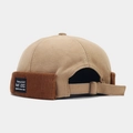 Dettaglio del cappello docker kaki con tesa in velluto a coste e fibbia in metallo - Regolabile / Cachi