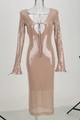 Detalle de vestido de lentejuelas oro rosa con escote en V profundo y lazos finos - XS / Albaricoque