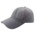 Casquette de sport grise à séchage rapide avec des trous de ventilation découpés au laser - Réglable / Gris clair
