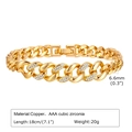Dettaglio del bracciale a catena cubana in rame dorato da 18cm con zirconi AAA e larghezza 6,6mm - Oro (PBR-086 Catena Cubana)