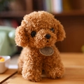 Ζωντανό καραμελέ καφέ λούτρινο σκυλάκι Teddy με απαλό κατσαρό τρίχωμα και διακοσμητικό - Ύψος 20 cm / Σκούρο Καφέ