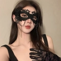 Gothic black lace mask with skeletal bone hand and metal chains for Halloween party decor - TS1148-2 Black Skull Claw Metal Tassel Mask Set