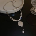 Collier argenté avec pendentif pièce Elizabeth, strass scintillants et chaîne à maillons fins - Style Pièce Reine Elizabeth Zirconia (52# Argent-Plaque Ronde)