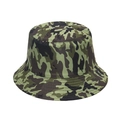 Dettaglio del cappello pescatore mimetico con tesa rinforzata e motivo camo stile giungla - Stile Mimetico Classico della Giungla (1)