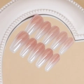 Unghie finte con elegante sfumatura dal rosa nude al bianco, forma coffin e finitura lucida - Stile Gradiente Francese (BY1487) / Stile Colla per Fototerapia