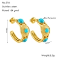Französische Vintage Goldene C-Ohrringe mit Türkissteinen und Relief in Sonnenstrahl-Optik - Sonnenstrahl-Texturstil (ZE518G) / 18K Gold