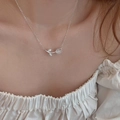 Zilveren tulpenketting met witte chalcedoon en kristallen aan fijne ketting - Witgoud