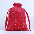 Bolsa de regalo de Navidad en terciopelo rojo con cordón y motivos dorados - Árbol de navidad rojo / 13*18