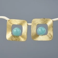 S925 silver square geometric earrings with gold finish and inlaid green stone beads - Lfja0085a1 / 925 Silver