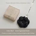 Sacchetto in cera profumata a rosa nera con fragranza ebano oud e confezione regalo elegante - Nero / Legno di Oud