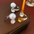Anillos abiertos estilo francés con perlas y cristales cuadrados de colores sobre cuero - Estilo Aleatorio